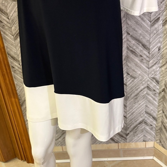 Tommy Hilfiger Black midi dress with Cream Accents, BNWT, size 8 - Picture 6 of 10